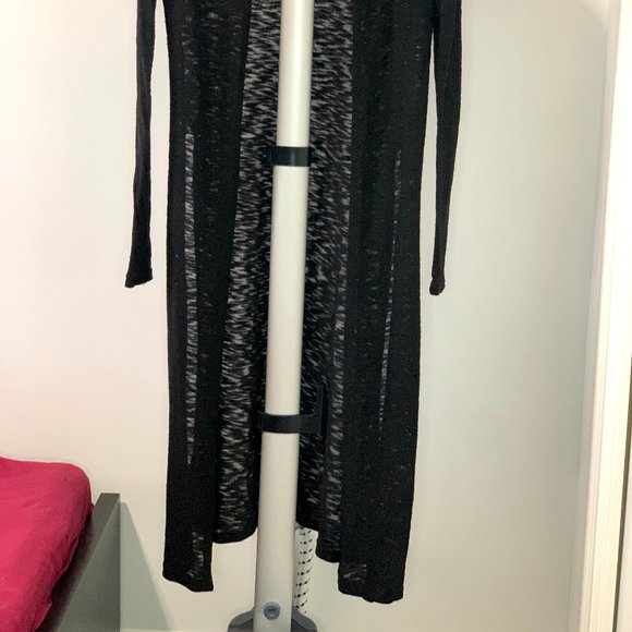 Sleek Black Slit Cardigan - Picture 2 of 5